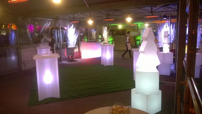 Mange debout en location prés de Rouen